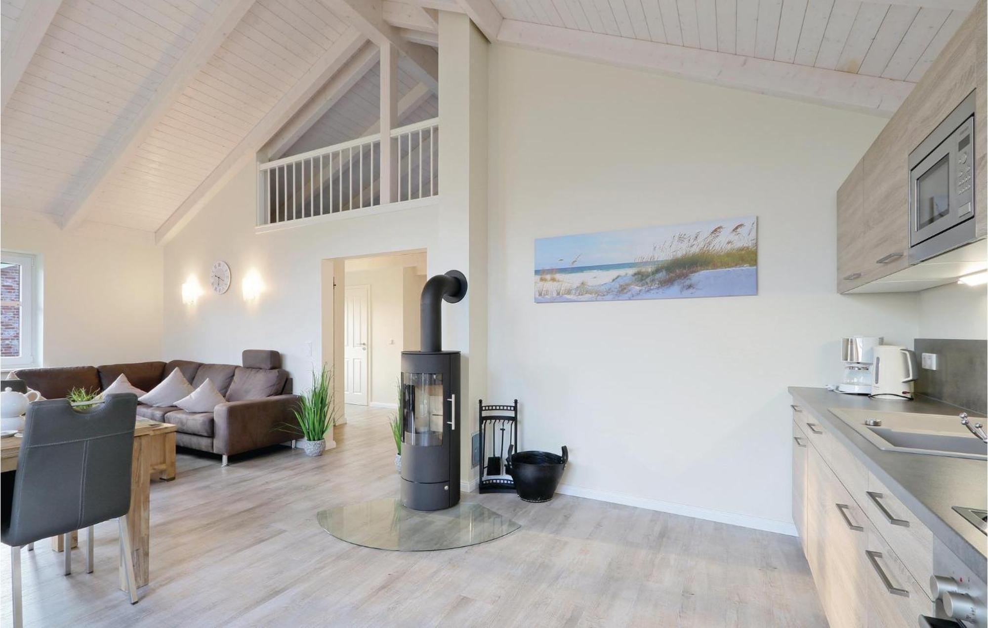 Beautiful Home In Dagebuell With Wifi Экстерьер фото